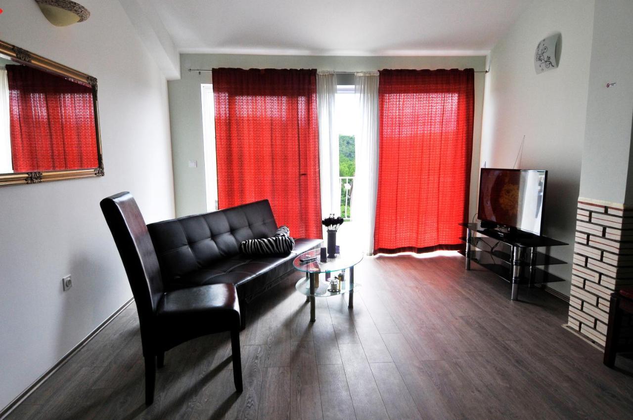 מליני Apartment Fiorenini 2 מראה חיצוני תמונה