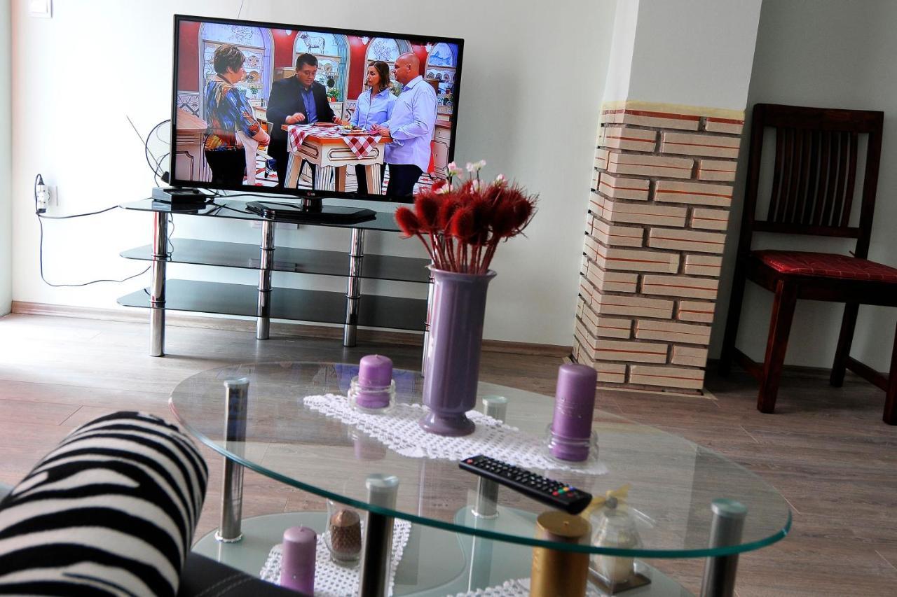 מליני Apartment Fiorenini 2 מראה חיצוני תמונה